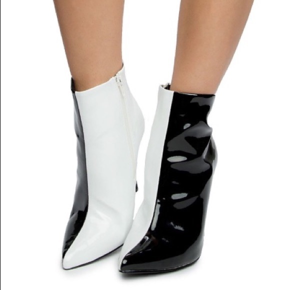 Liliana Shoes - Liliana Luanze Black & White Ankle Booties 8.5